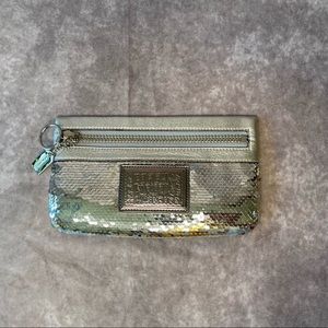 Rare Coach Poppy Sequin Wristlet